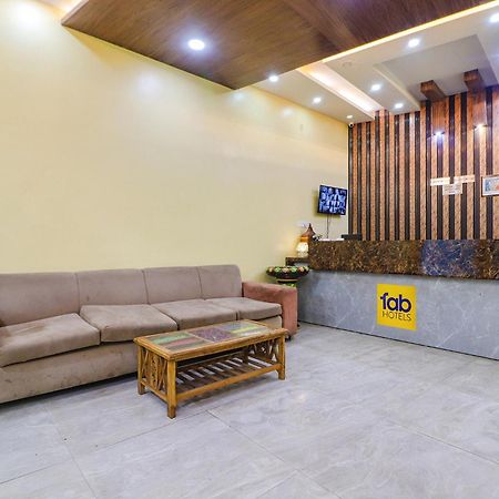 Fabexpress Sinon Hotel New Delhi Ngoại thất bức ảnh
